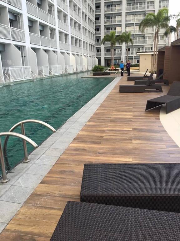 Seabreeze Residences At Breeze Residences Pasay Exterior photo