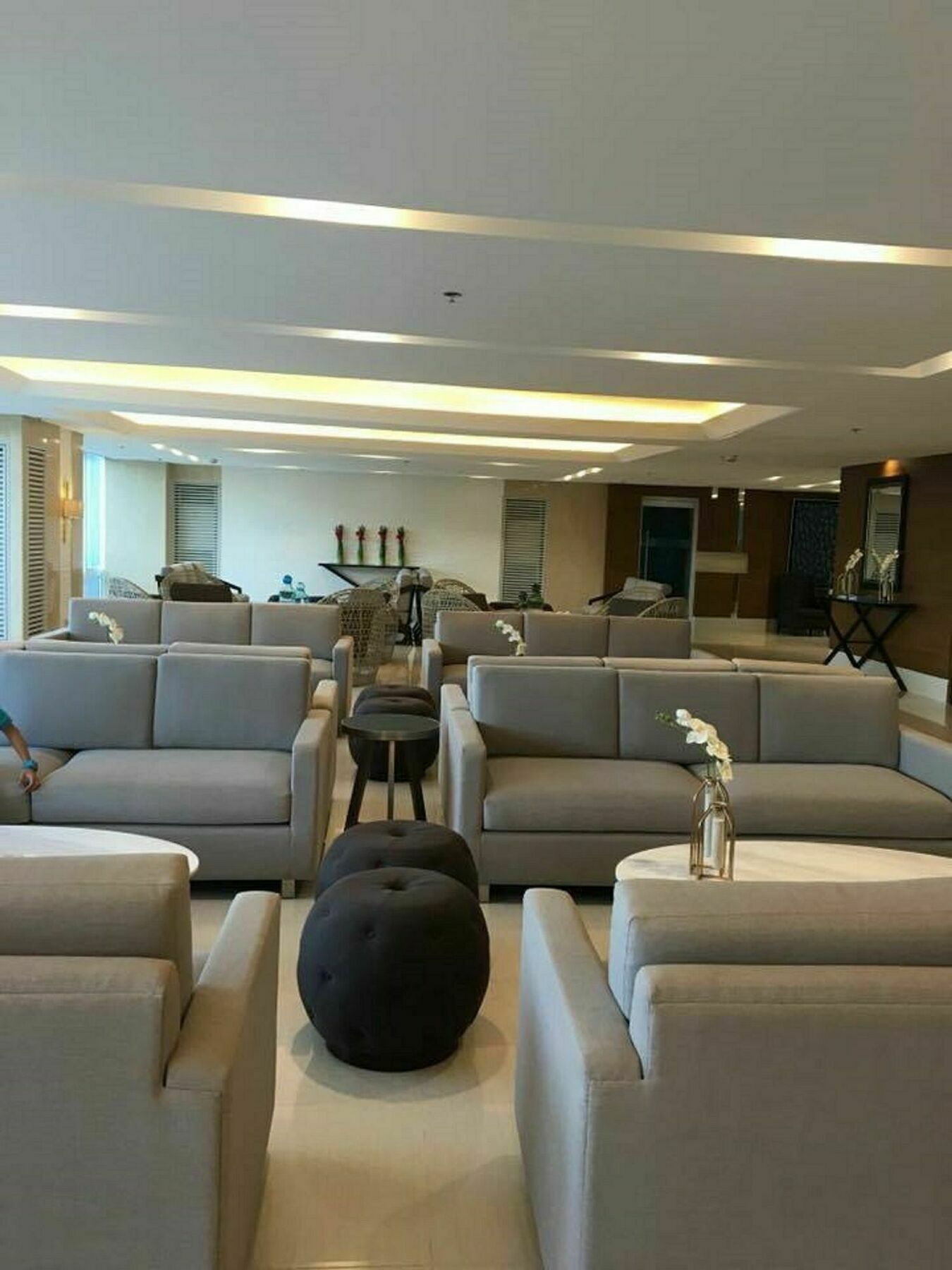 Seabreeze Residences At Breeze Residences Pasay Exterior photo